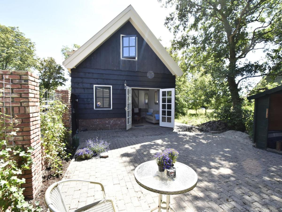 Apartment In Sint Maartensbrug With Garden المظهر الخارجي الصورة